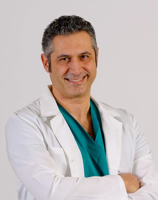 Medico dermatologo-micologo Vincenzo Cogo